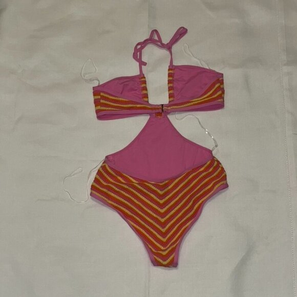 NWT Beach Riot Pamela One Piece Soleil Crochet Size Small - Picture 5 of 7